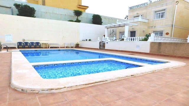 3 soveværelse Villa til salg i Ciudad Quesada, Rojales med swimmingpool garage - € 190.000 (Ref: 9087170)