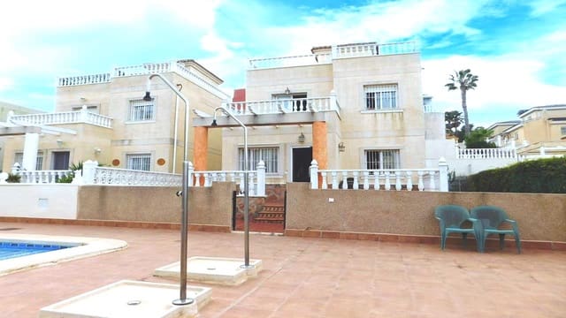 3 makuuhuone Huvila myytävänä paikassa Ciudad Quesada, Rojales mukana uima-altaan 
autotalli - 190 000 € (Ref: 9087170)