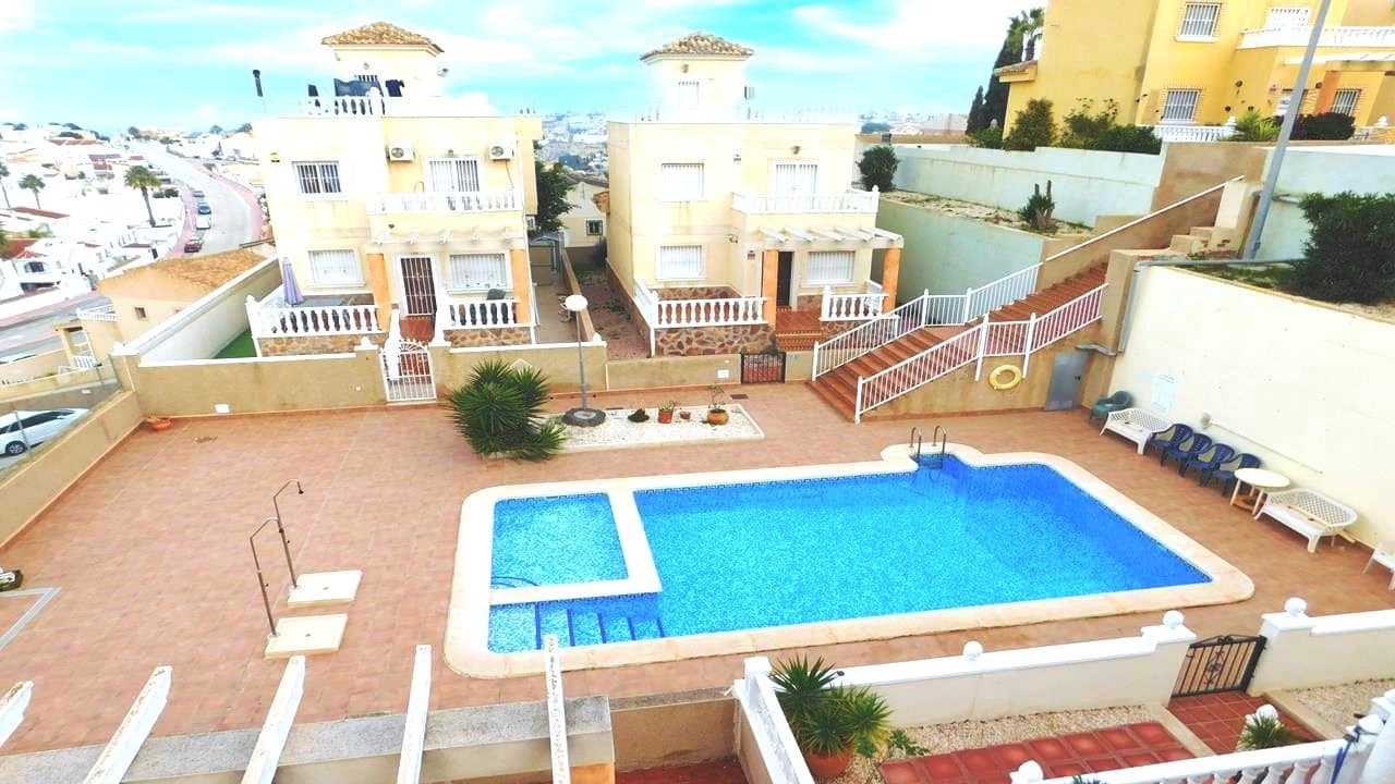 3 soveværelse Villa til salg i Ciudad Quesada med swimmingpool garage - € 190.000 (Ref: 9087170)