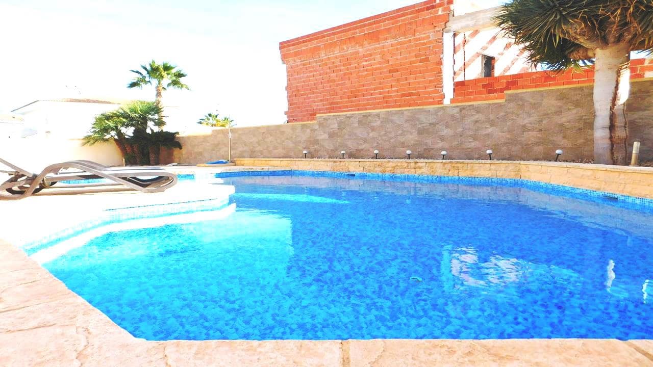 4 chambre Villa/Maison à vendre à Ciudad Quesada avec piscine garage - 520 000 € (Ref: 9088256)