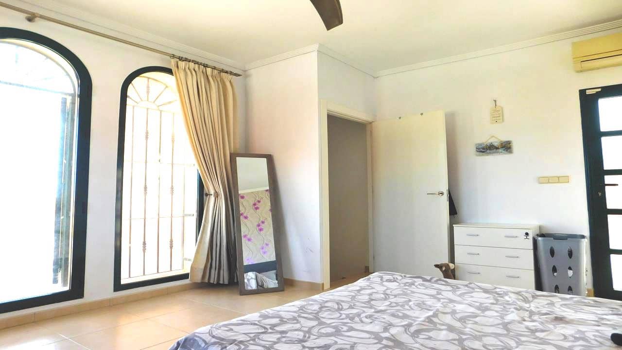 4 chambre Villa/Maison à vendre à Ciudad Quesada avec piscine garage - 520 000 € (Ref: 9088256)