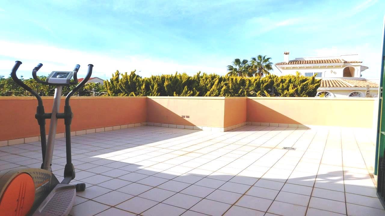 4 chambre Villa/Maison à vendre à Ciudad Quesada avec piscine garage - 520 000 € (Ref: 9088256)