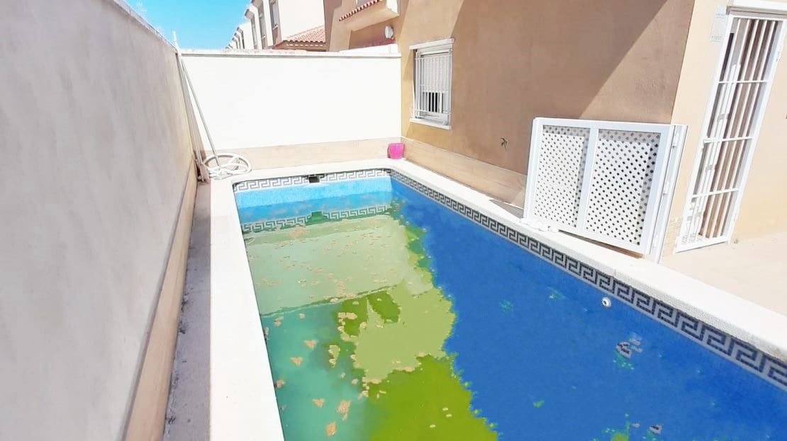 4 bedroom Townhouse for sale in Pilar de la Horadada with pool garage - € 349,000 (Ref: 9097396)