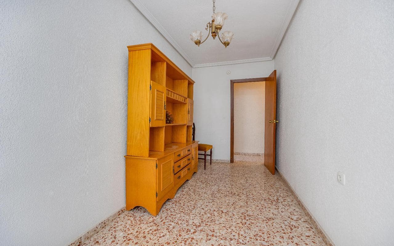 4 slaapkamer Appartement te koop in San Pedro del Pinatar met garage - € 149.995 (Ref: 9130511)