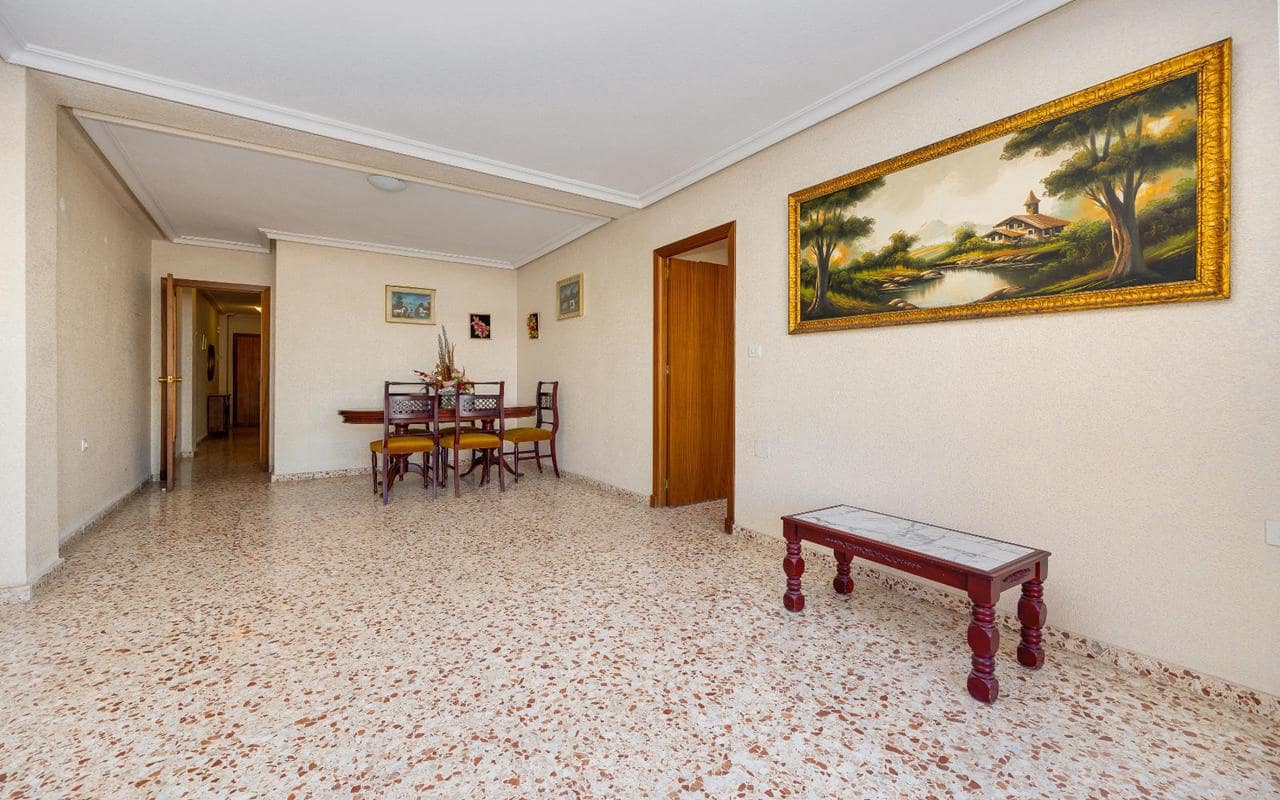 4 slaapkamer Appartement te koop in San Pedro del Pinatar met garage - € 149.995 (Ref: 9130511)