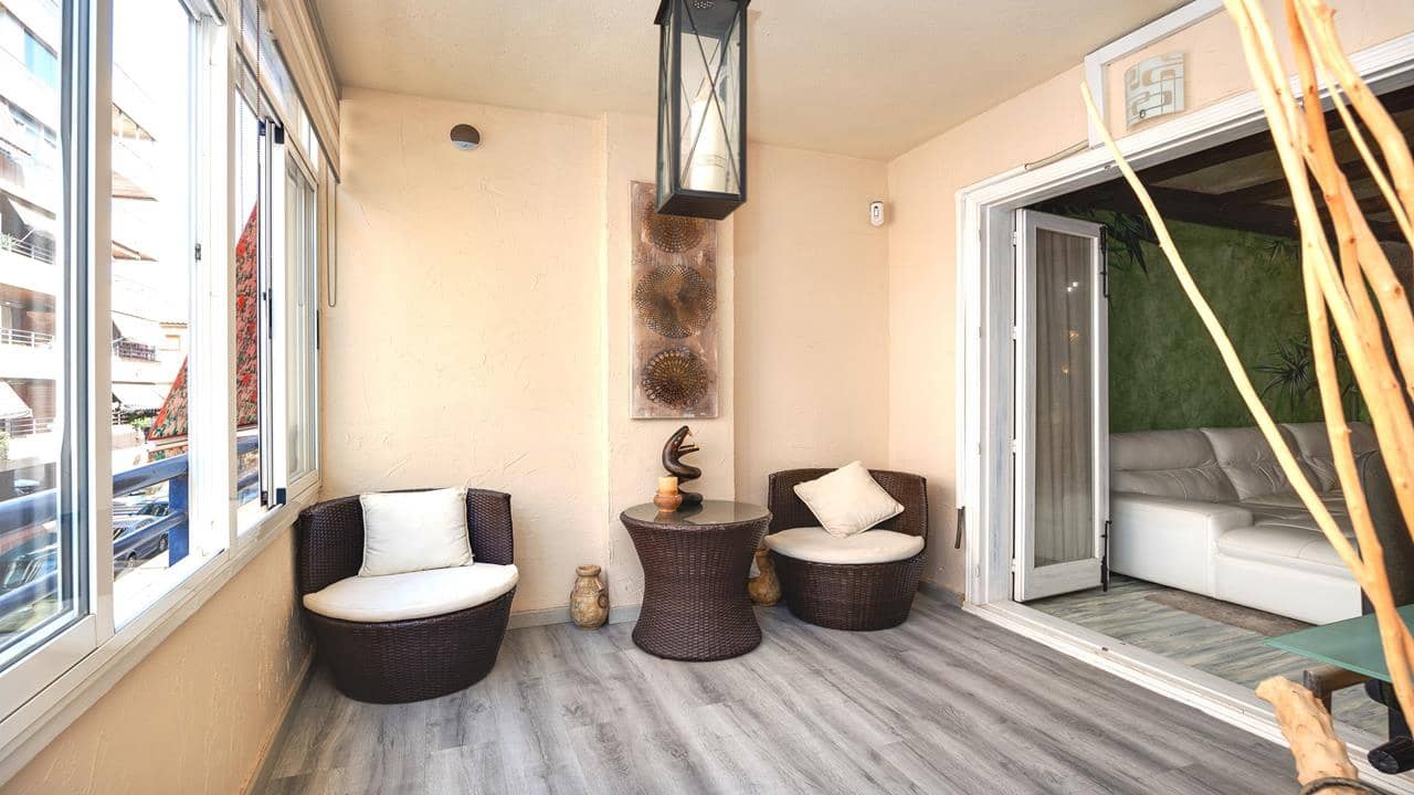 3 bedroom Apartment for sale in Torrevieja with pool - € 264,995 (Ref: 9143310)