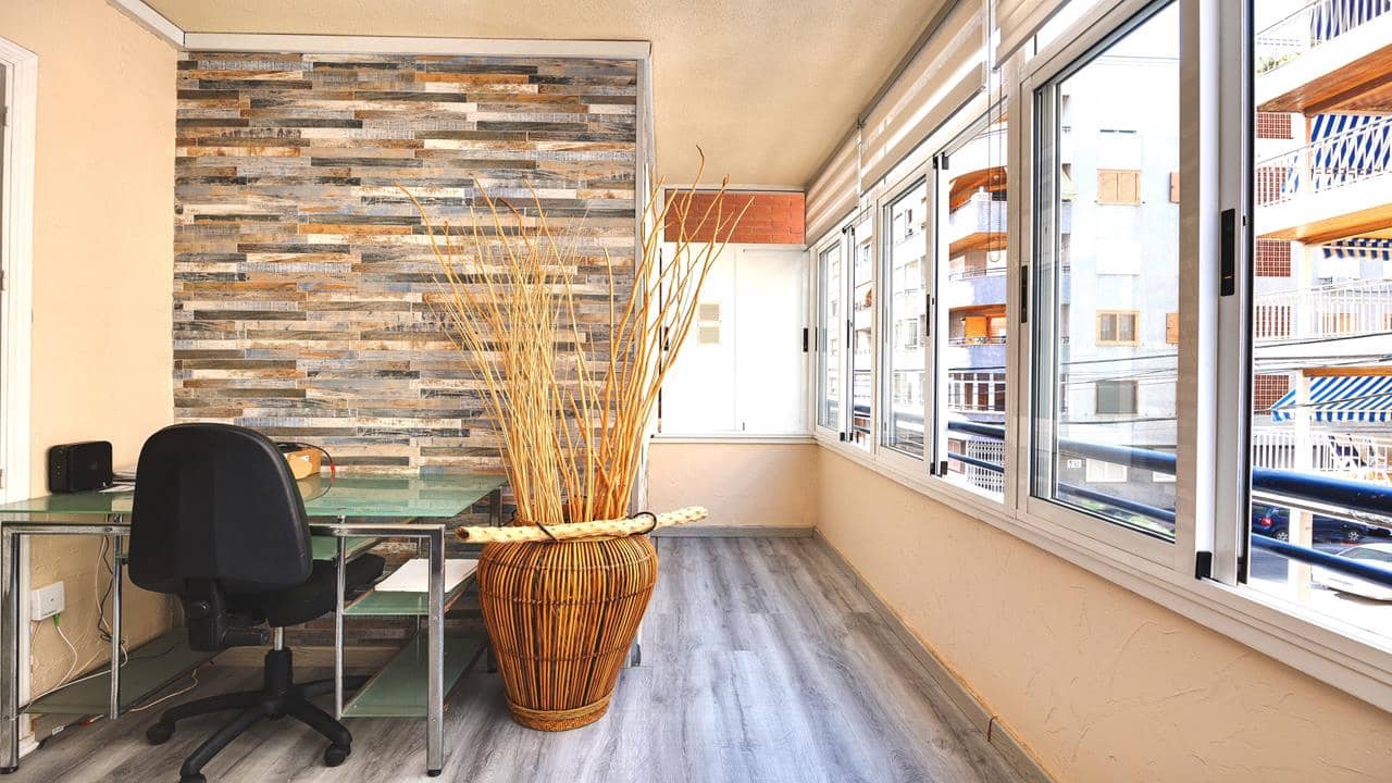 3 bedroom Apartment for sale in Torrevieja with pool - € 264,995 (Ref: 9143310)