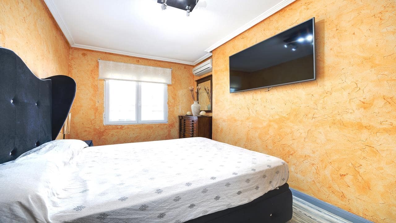 3 bedroom Apartment for sale in Torrevieja with pool - € 264,995 (Ref: 9143310)