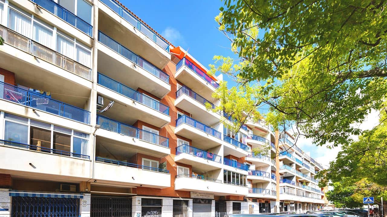 3 bedroom Apartment for sale in Torrevieja with pool - € 264,995 (Ref: 9143310)