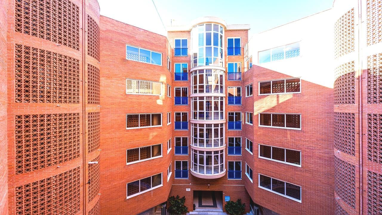 3 bedroom Apartment for sale in Torrevieja with pool - € 264,995 (Ref: 9143310)