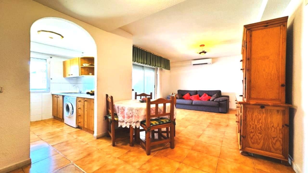 2 soveværelse Lejlighed til salg i La Mata med swimmingpool garage - € 165.000 (Ref: 9148564)