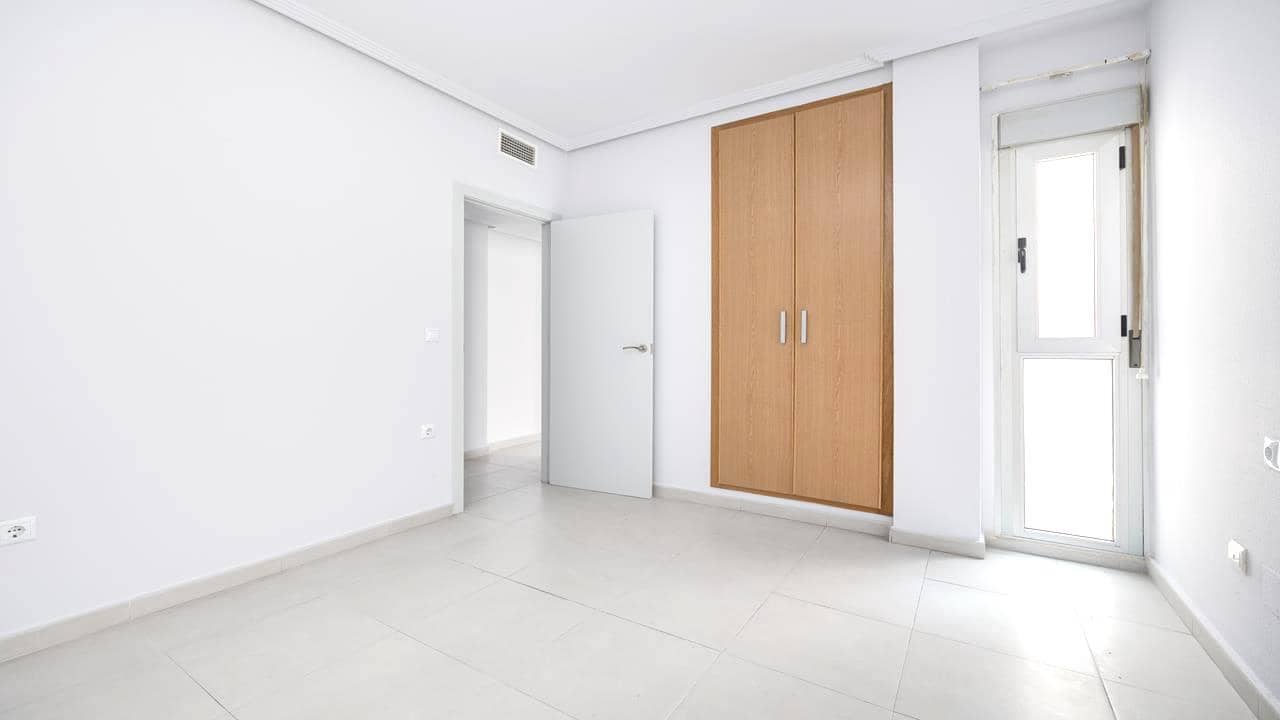 3 soverom Leilighet til salgs i Torrevieja med garasje - € 178 995 (Ref: 9151147)