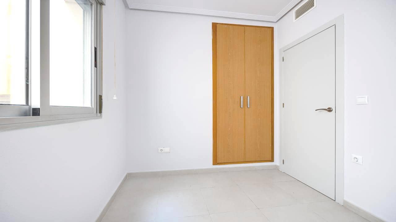 3 soverom Leilighet til salgs i Torrevieja med garasje - € 178 995 (Ref: 9151147)