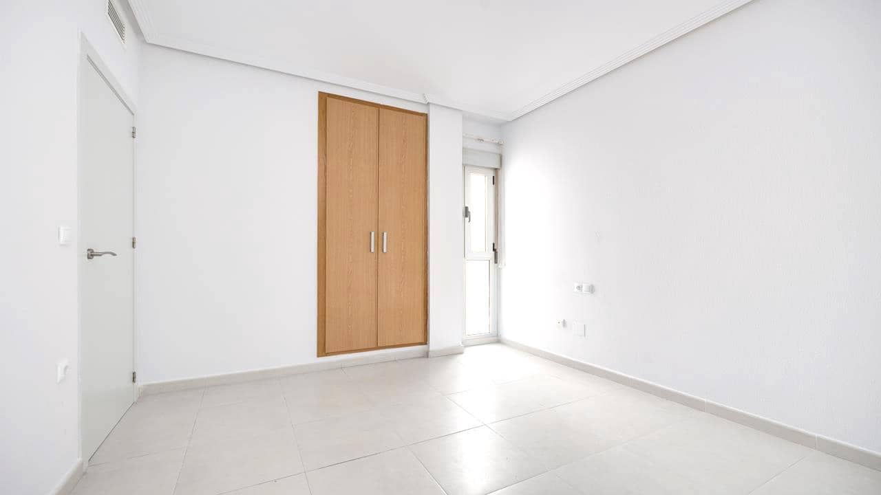 3 soverom Leilighet til salgs i Torrevieja med garasje - € 178 995 (Ref: 9151147)