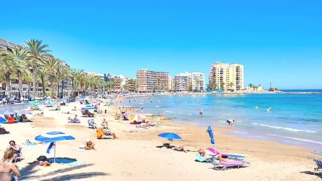 3 soverom Leilighet til salgs i Torrevieja med garasje - € 178 995 (Ref: 9151147)