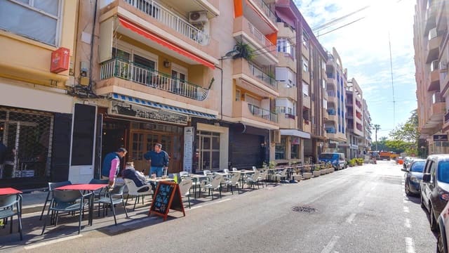 3 camera da letto Appartamento in vendita in Torrevieja - 210.000 € (Rif: 9153102)