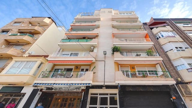 3 camera da letto Appartamento in vendita in Torrevieja - 210.000 € (Rif: 9153102)