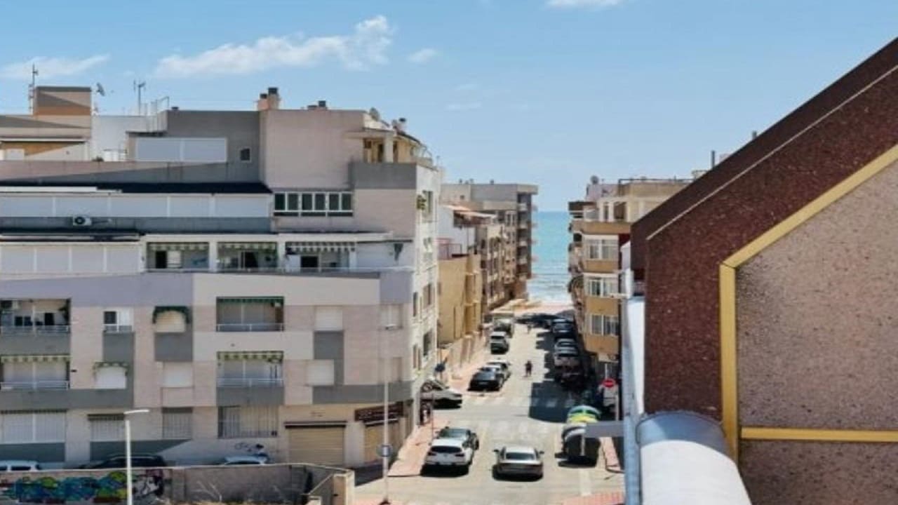 2 soveværelse Penthouse til salg i La Mata med garage - € 189.000 (Ref: 9153230)