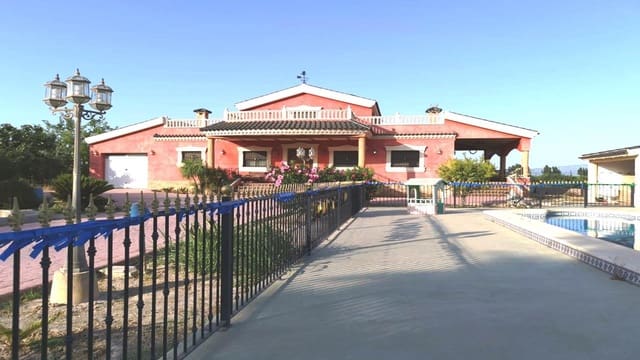 4 bedroom Villa for sale in La Campaneta, Orihuela with pool garage - € 450,000 (Ref: 9153325)