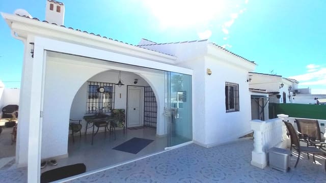3 soverom Villa til salgs i La Siesta, Torrevieja med svømmebasseng garasje - € 339 000 (Ref: 9154649)
