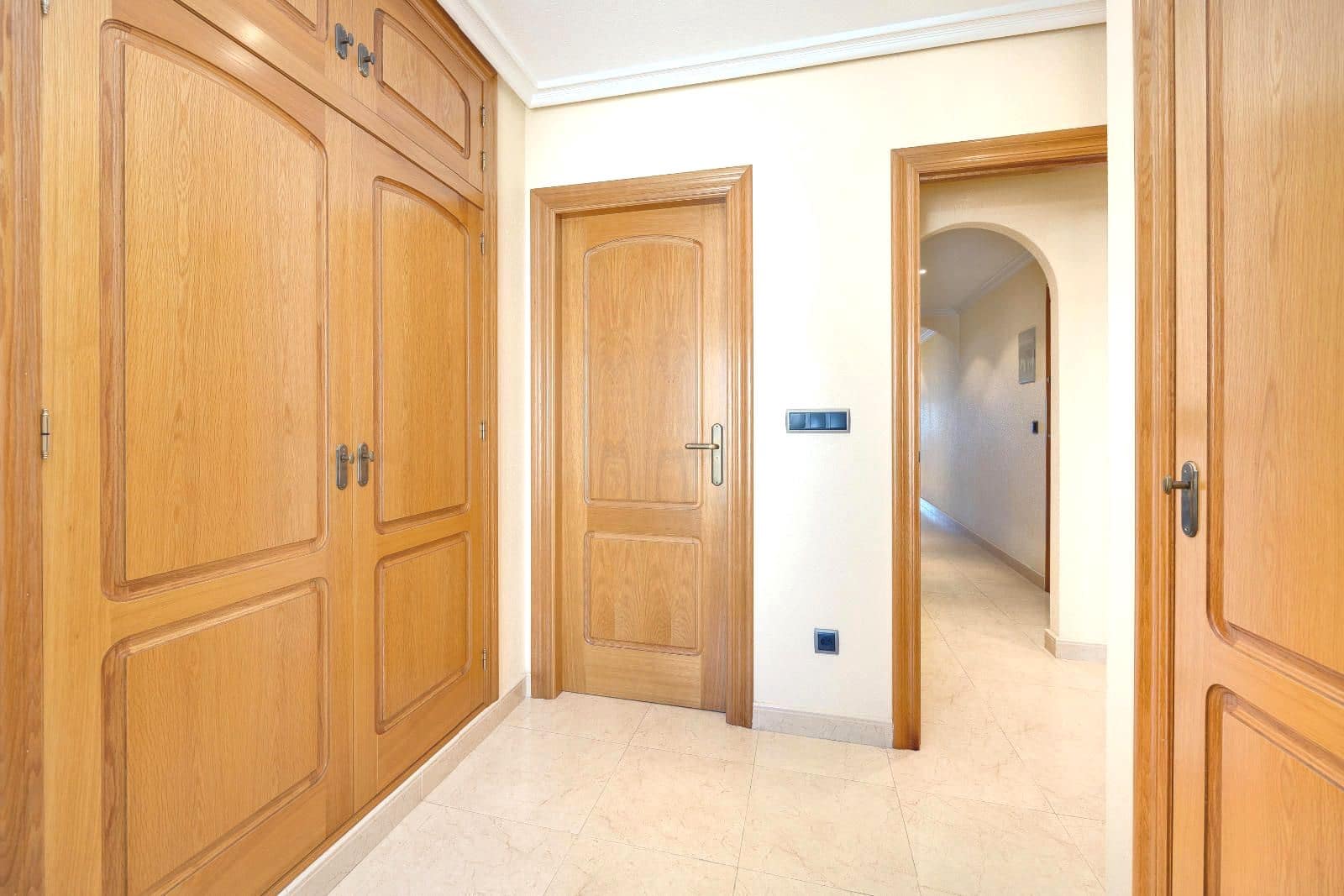 3 Zimmer Apartment zu verkaufen in Torrevieja - 430.000 € (Ref: 9158765)