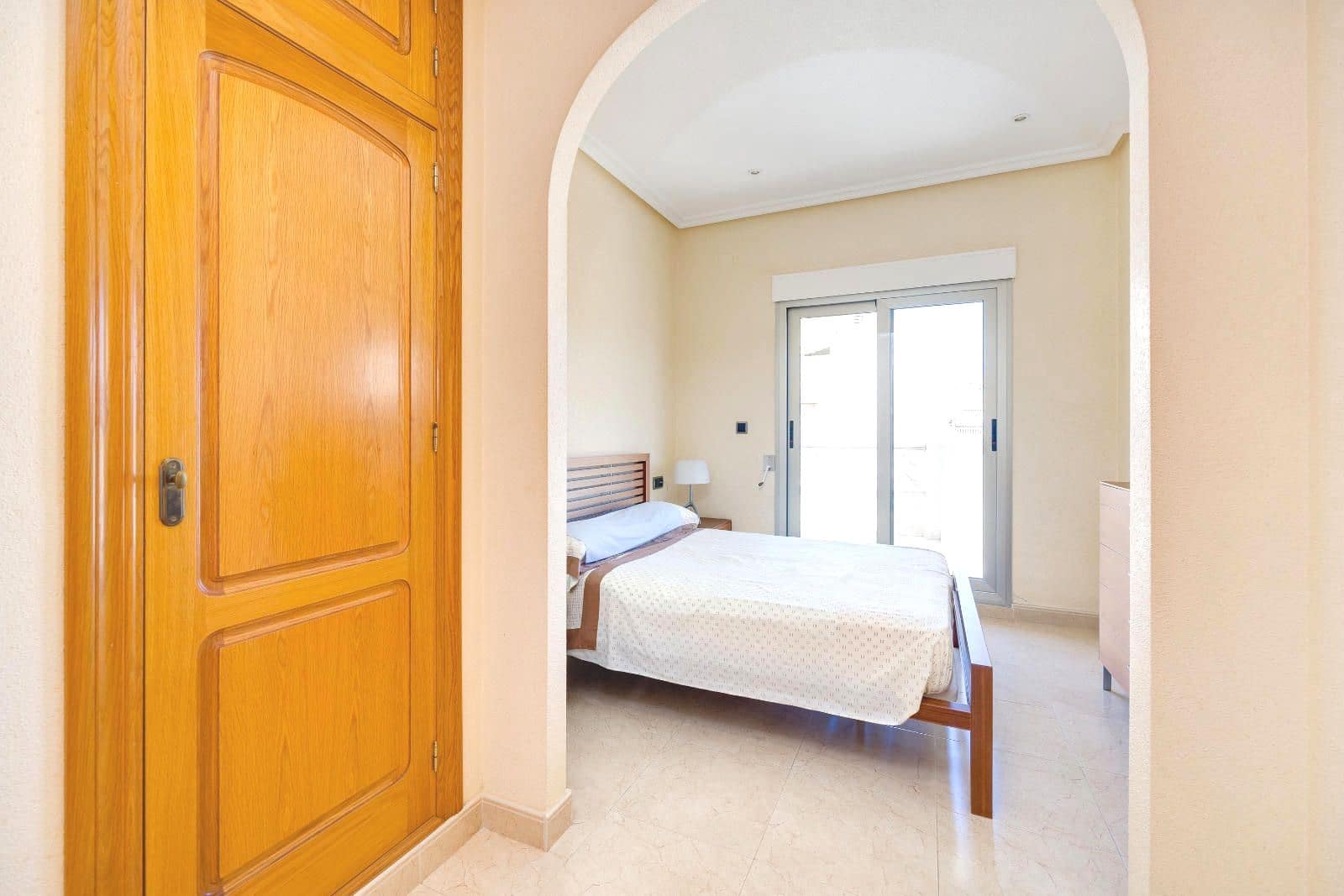 3 Zimmer Apartment zu verkaufen in Torrevieja - 430.000 € (Ref: 9158765)