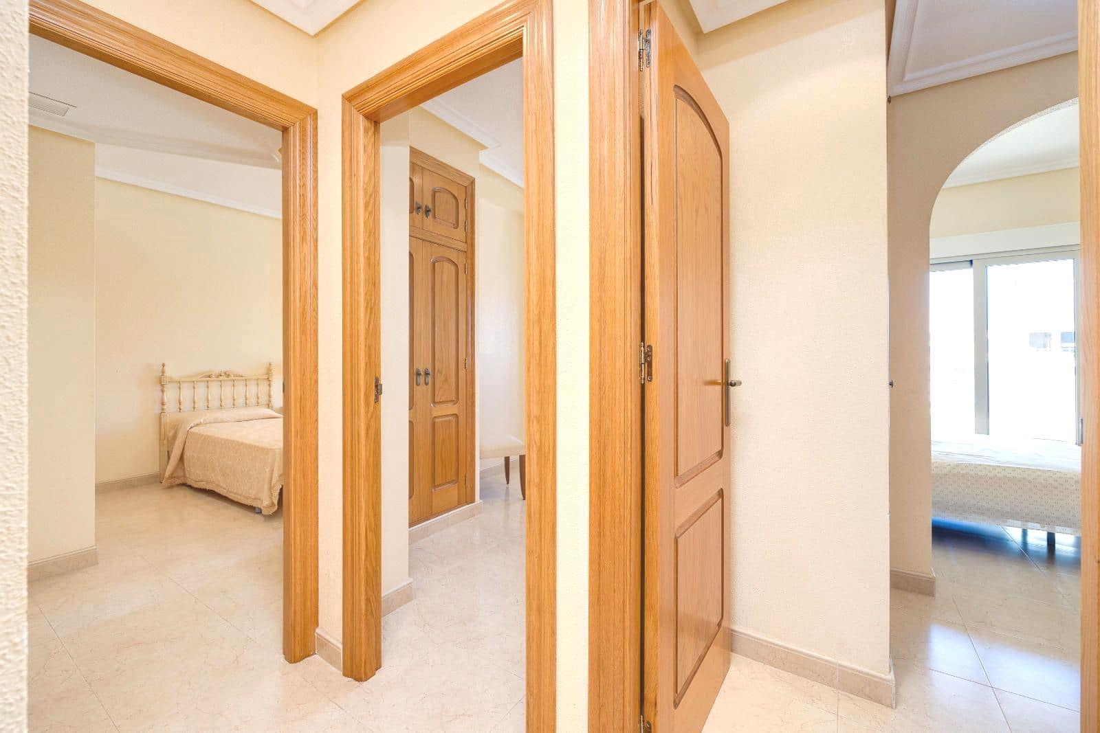 3 Zimmer Apartment zu verkaufen in Torrevieja - 430.000 € (Ref: 9158765)