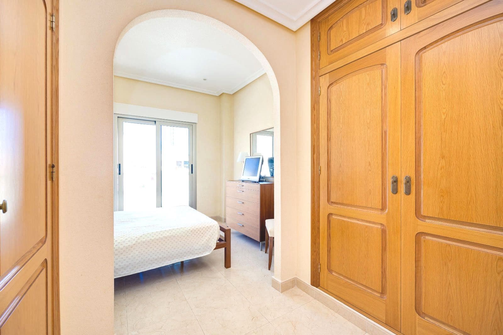 3 Zimmer Apartment zu verkaufen in Torrevieja - 430.000 € (Ref: 9158765)