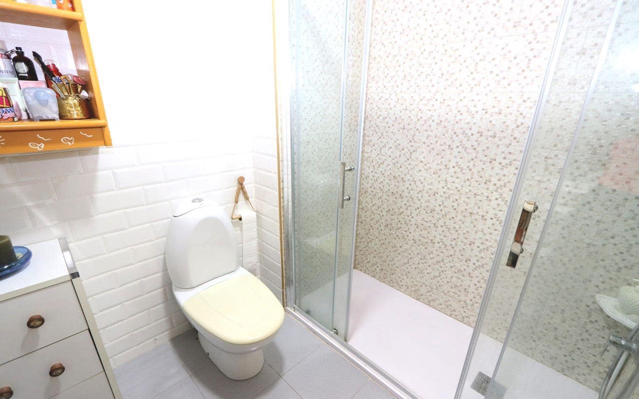 3 soveværelse Lejlighed til salg i Playa Flamenca med swimmingpool garage - € 340.000 (Ref: 9160549)