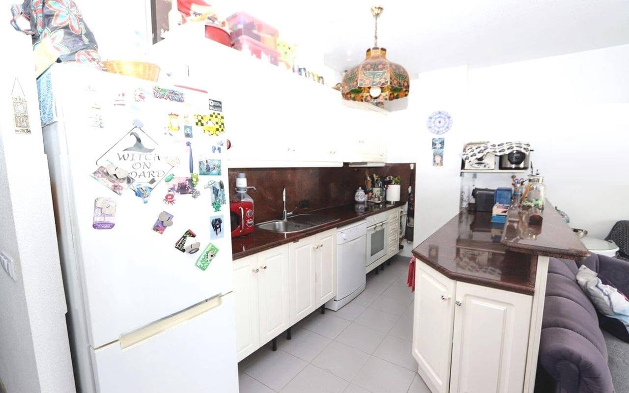 3 soveværelse Lejlighed til salg i Playa Flamenca med swimmingpool garage - € 340.000 (Ref: 9160549)