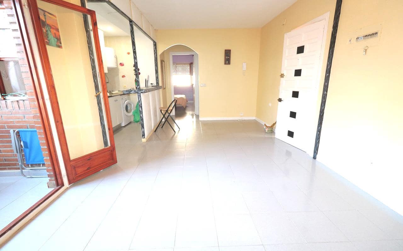 1 bedroom Apartment for sale in Torrevieja - € 94,000 (Ref: 9162986)