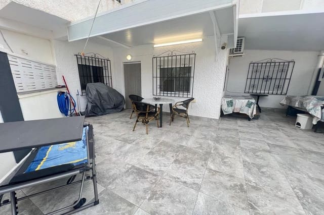 2 soveværelse Bungalow til salg i La Torreta, Torrevieja med garage - € 110.000 (Ref: 9172471)