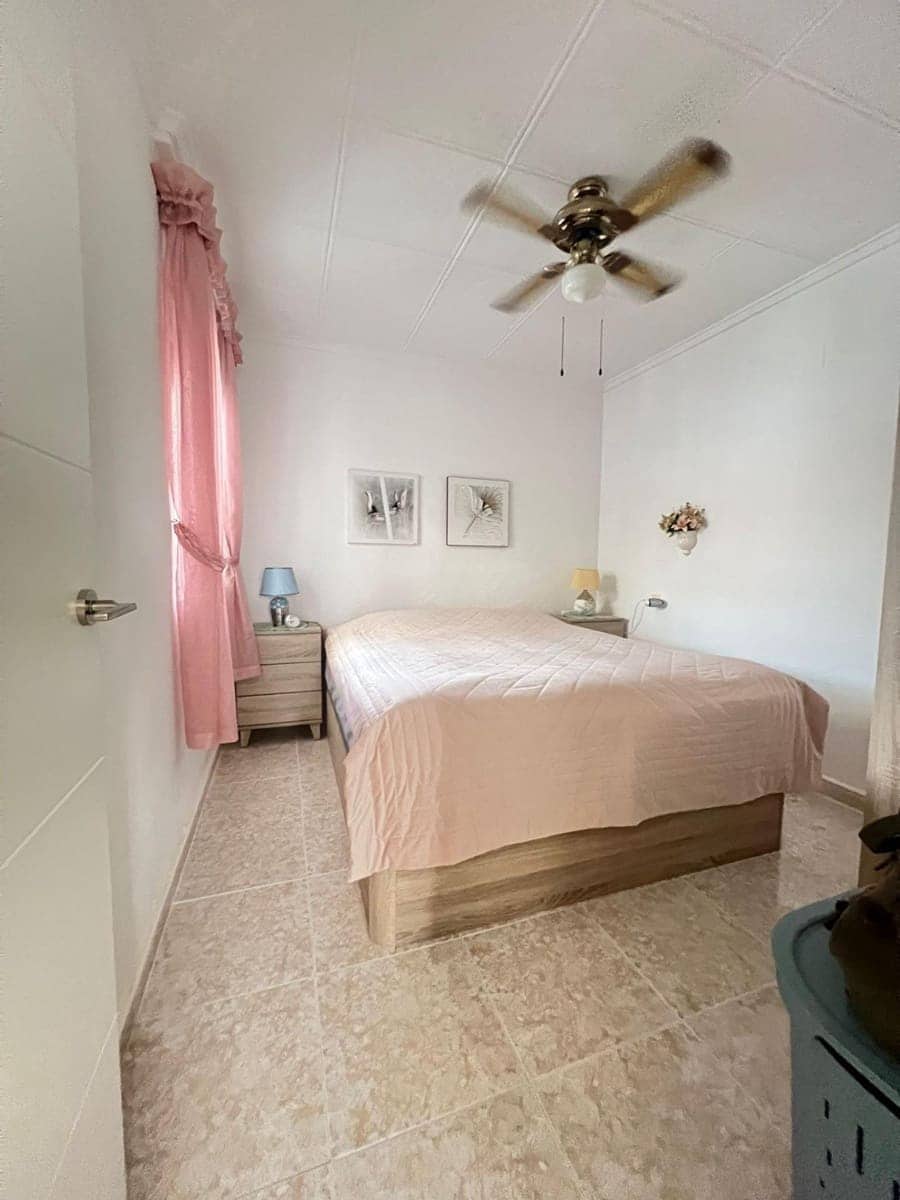 2 soverom Bungalow til salgs i La Torreta med garasje - € 103 000 (Ref: 9172471)