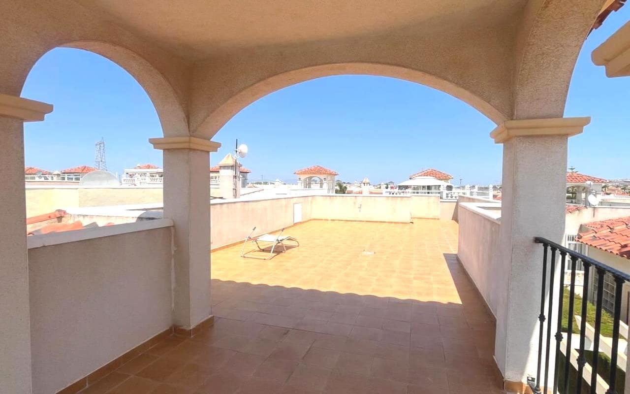 3 soverom Villa til salgs i Lo Crispin med svømmebasseng garasje - € 215 000 (Ref: 9175534)