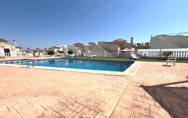 3 soverom Villa til salgs i Lo Crispin, Algorfa med svømmebasseng garasje - € 215 000 (Ref: 9175534)