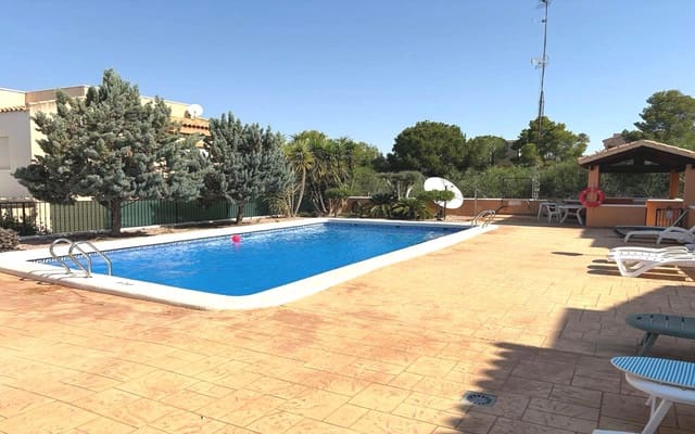 2 quarto Casa em Banda para venda em Algorfa com piscina garagem - 169 995 € (Ref: 9177574)