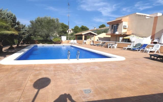 2 quarto Casa em Banda para venda em Algorfa com piscina garagem - 169 995 € (Ref: 9177574)