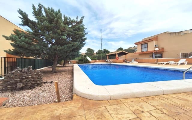 2 quarto Casa em Banda para venda em Algorfa com piscina garagem - 169 995 € (Ref: 9177574)