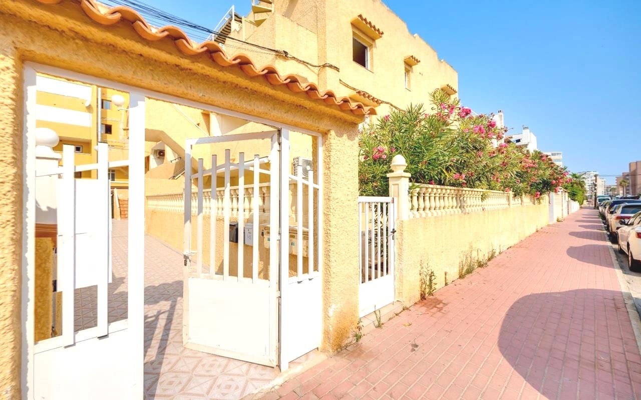 2 bedroom Apartment for sale in La Mata with garage - € 152,995 (Ref: 9187655)