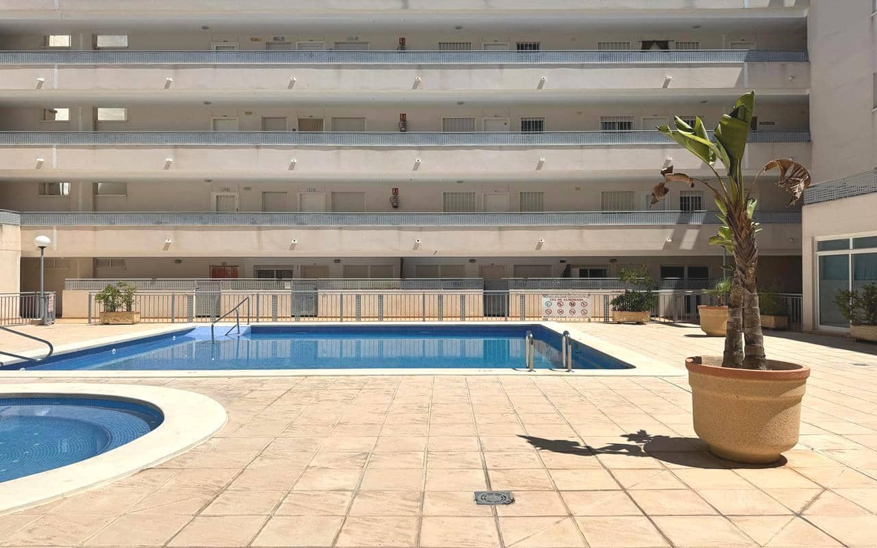 2 soveværelse Lejlighed til salg i Almoradi med swimmingpool garage - € 120.000 (Ref: 9187758)