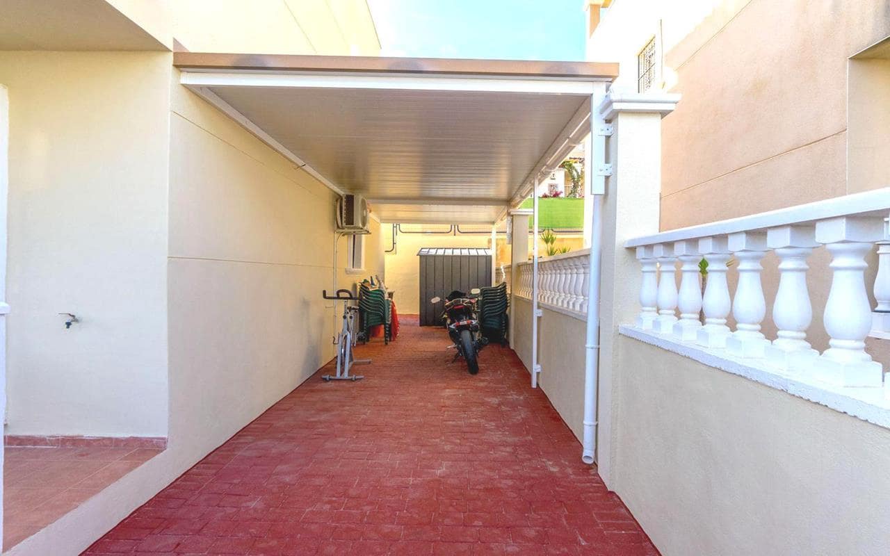 3 camera da letto Villa in vendita in Filipinas con piscina garage - 295.000 € (Rif: 9187759)