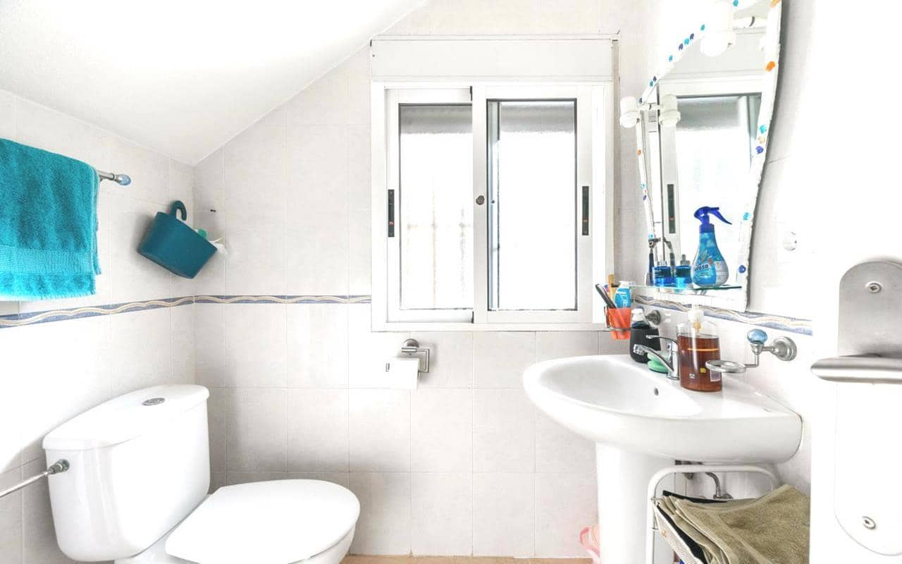 3 camera da letto Villa in vendita in Filipinas con piscina garage - 295.000 € (Rif: 9187759)