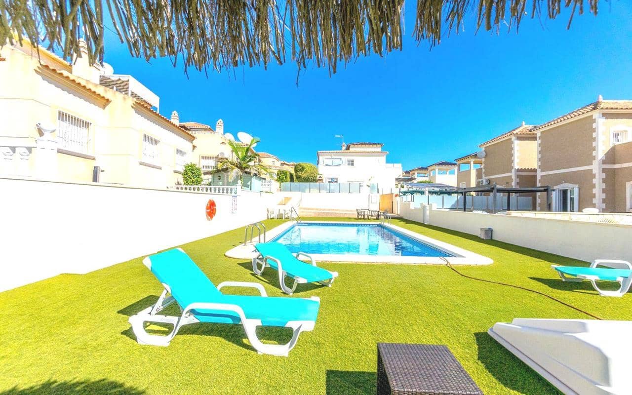 3 camera da letto Villa in vendita in Filipinas con piscina garage - 295.000 € (Rif: 9187759)