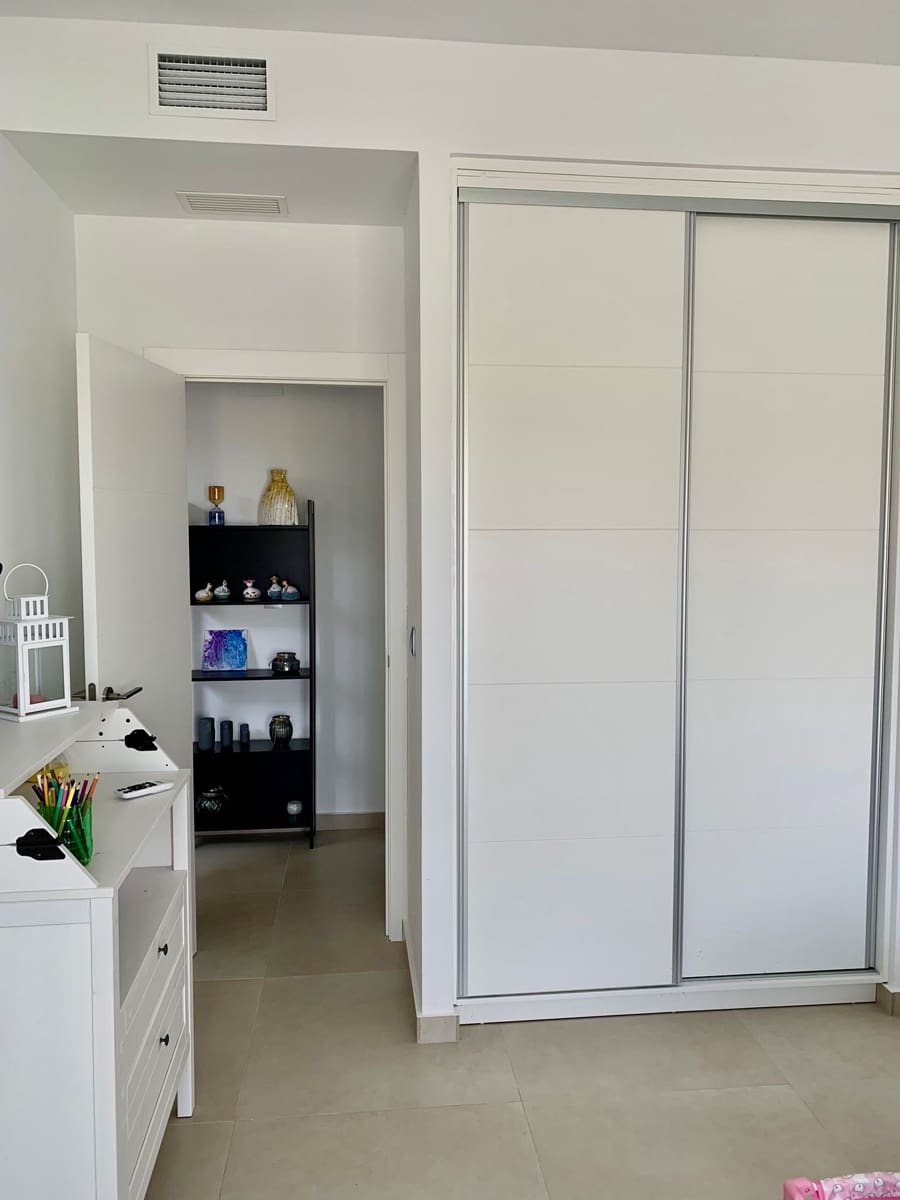 3 soverom Villa til salgs i Daya Vieja med svømmebasseng garasje - € 399 000 (Ref: 9197230)