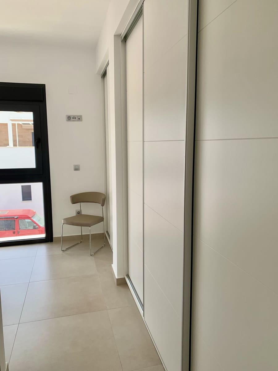 3 soverom Villa til salgs i Daya Vieja med svømmebasseng garasje - € 399 000 (Ref: 9197230)