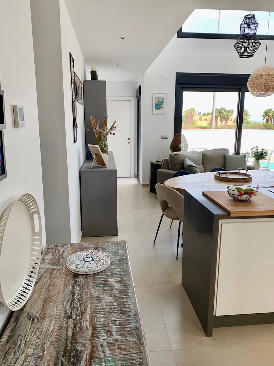 3 soverom Villa til salgs i Daya Vieja med svømmebasseng garasje - € 399 000 (Ref: 9197230)