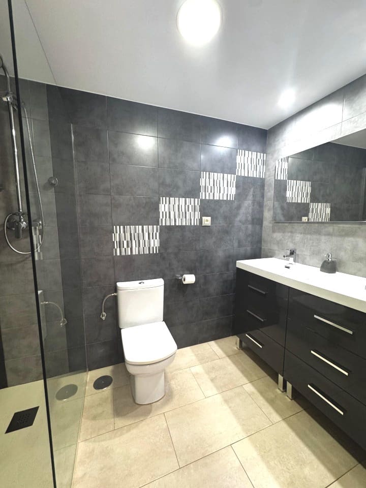 2 soveværelse Lejlighed til salg i San Pedro del Pinatar med swimmingpool garage - € 169.000 (Ref: 9199942)