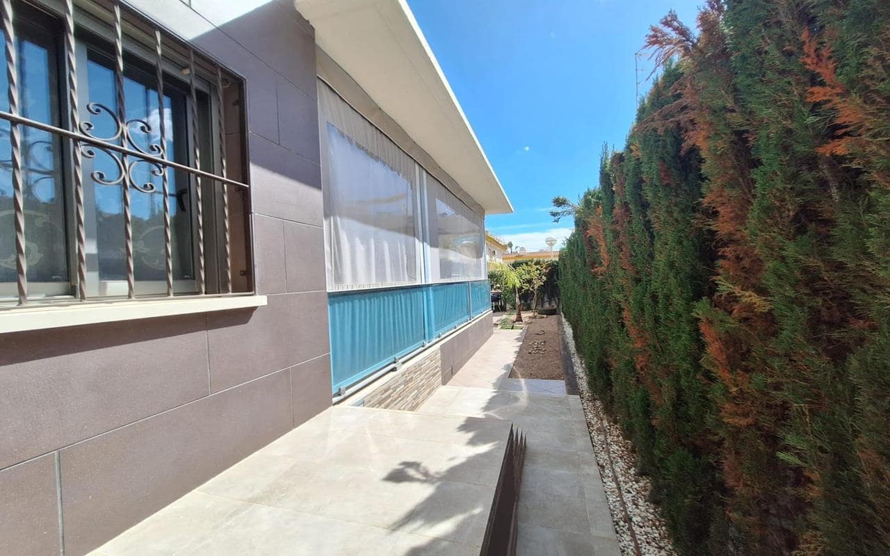 3 camera da letto Villa in vendita in Ciudad Quesada con piscina garage - 310.000 € (Rif: 9203331)