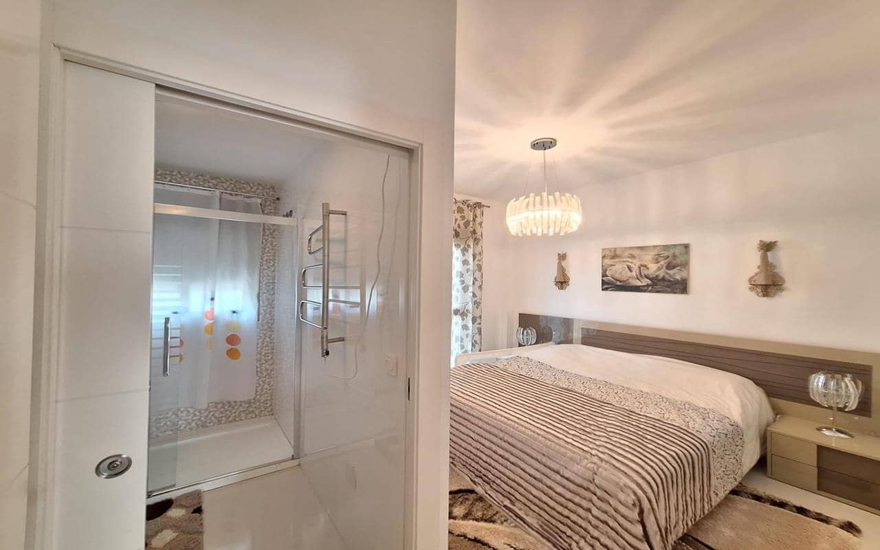 3 camera da letto Villa in vendita in Ciudad Quesada con piscina garage - 310.000 € (Rif: 9203331)
