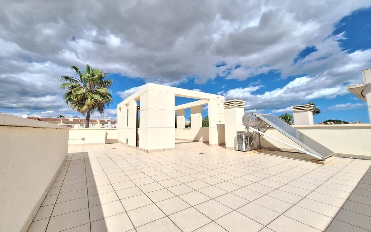 3 camera da letto Villa in vendita in Ciudad Quesada con piscina garage - 310.000 € (Rif: 9203331)